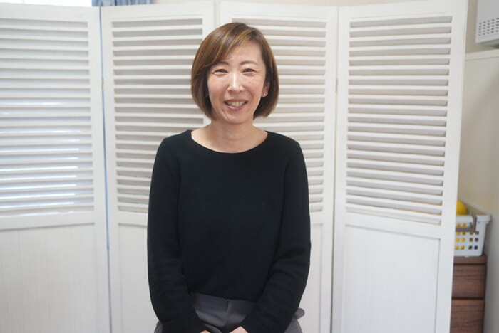 中村康代